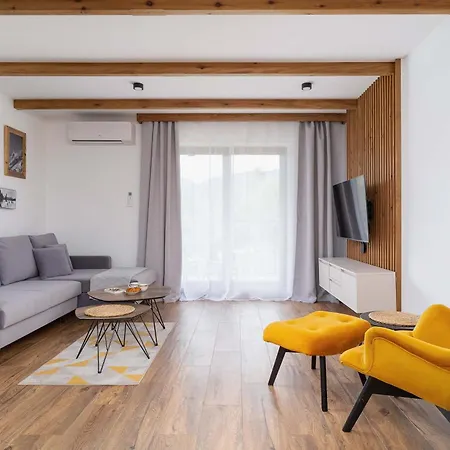 Exclusive With Balcony By Renters Prestige Daire