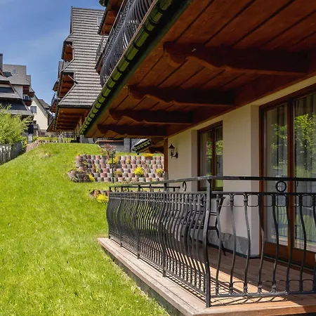 Exclusive With Balcony By Renters Prestige Daire *