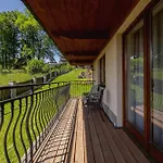 公寓 Exclusive With Balcony By Renters Prestige