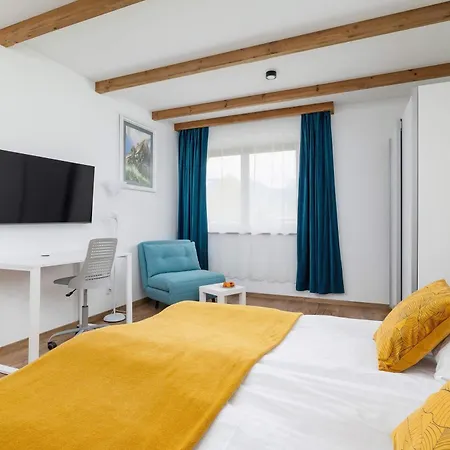 Exclusive With Air Conditioning And Balcony By Renters Prestige * Zakopane