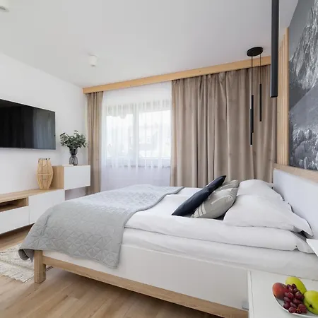 Exclusive With Air Conditioning And Balcony By Renters Prestige Apartment Zakopane
