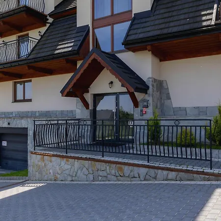 Exclusive With Balcony By Renters Prestige *